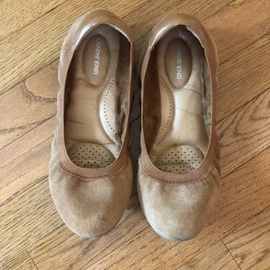 Lands’ End Comfort Elastic Mesh Ballet Flat